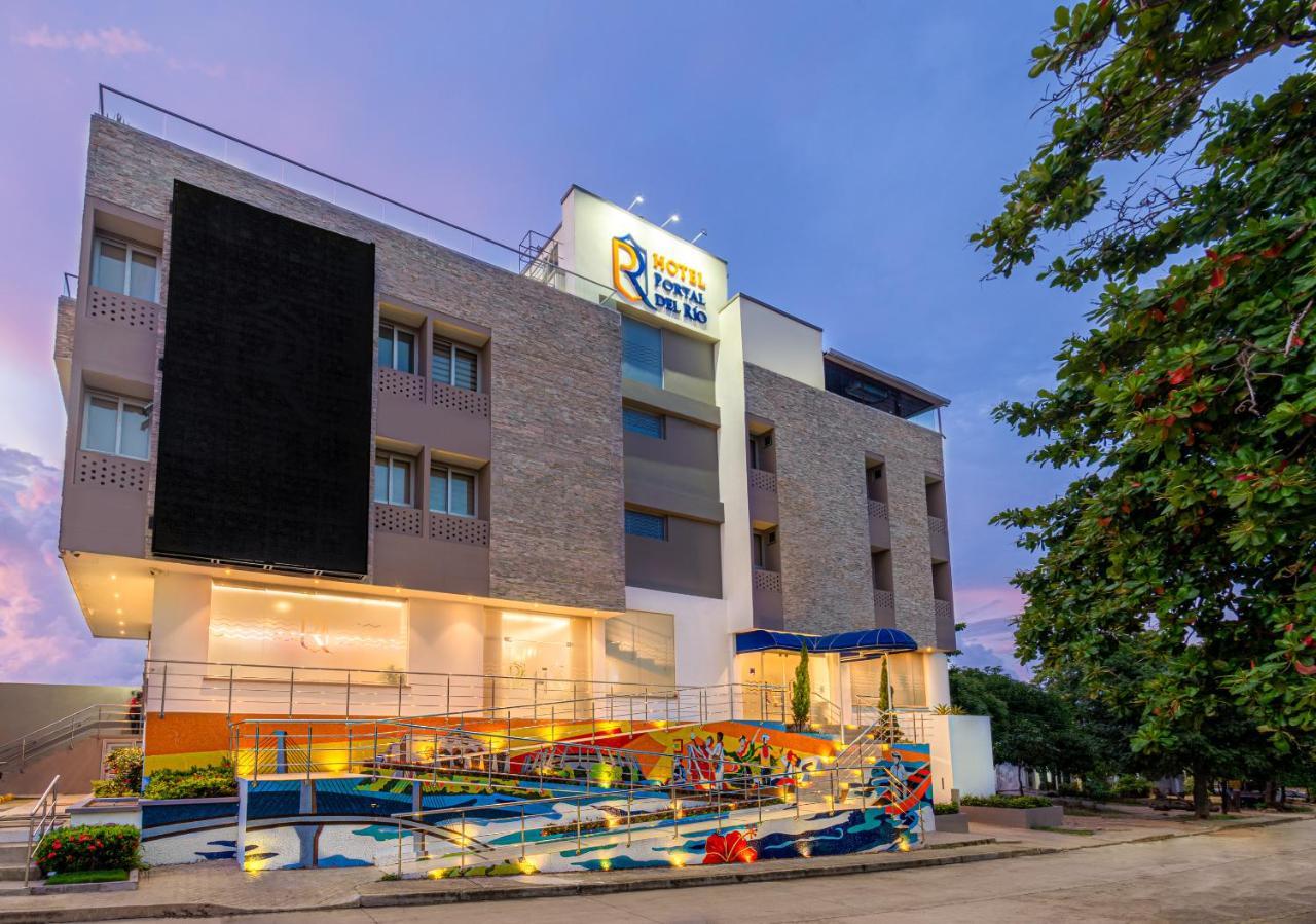Hotel Portal Del Rio バランキージャ エクステリア 写真